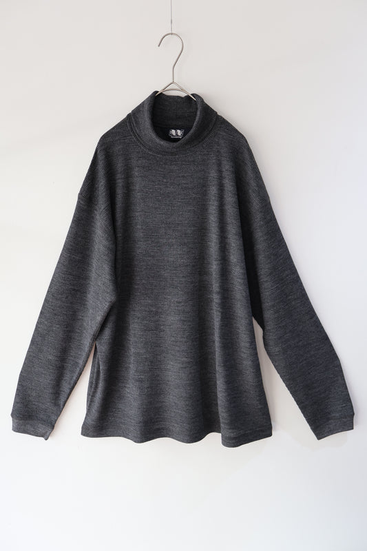 [ BLINK ] MERINO-WAFFLE TURTLE NECK TEE