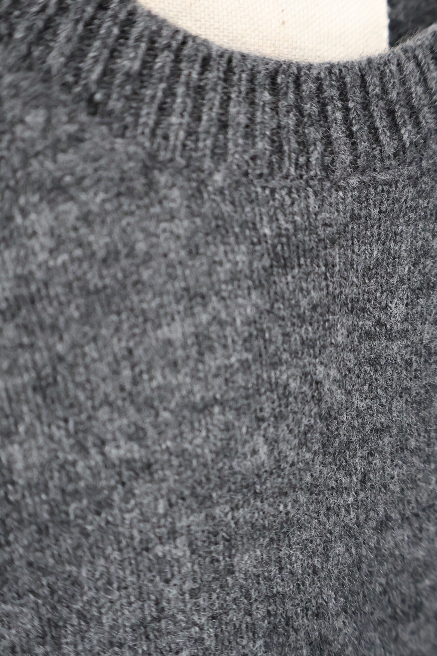 ［YOKO SAKAMOTO] CREW NECK KNIT