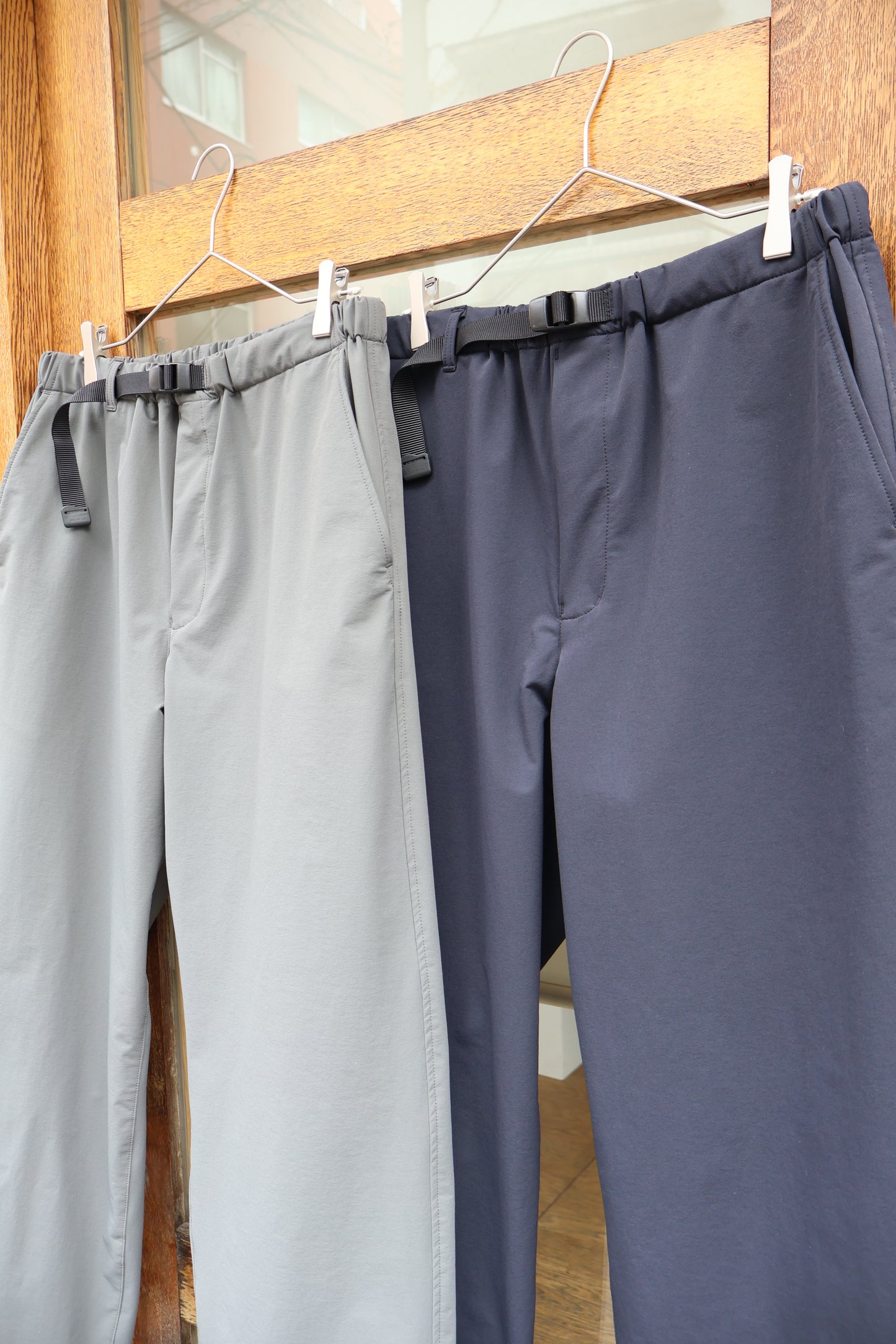 [ BLINK ] W-WEAVE NYLON EASY TROUSERS