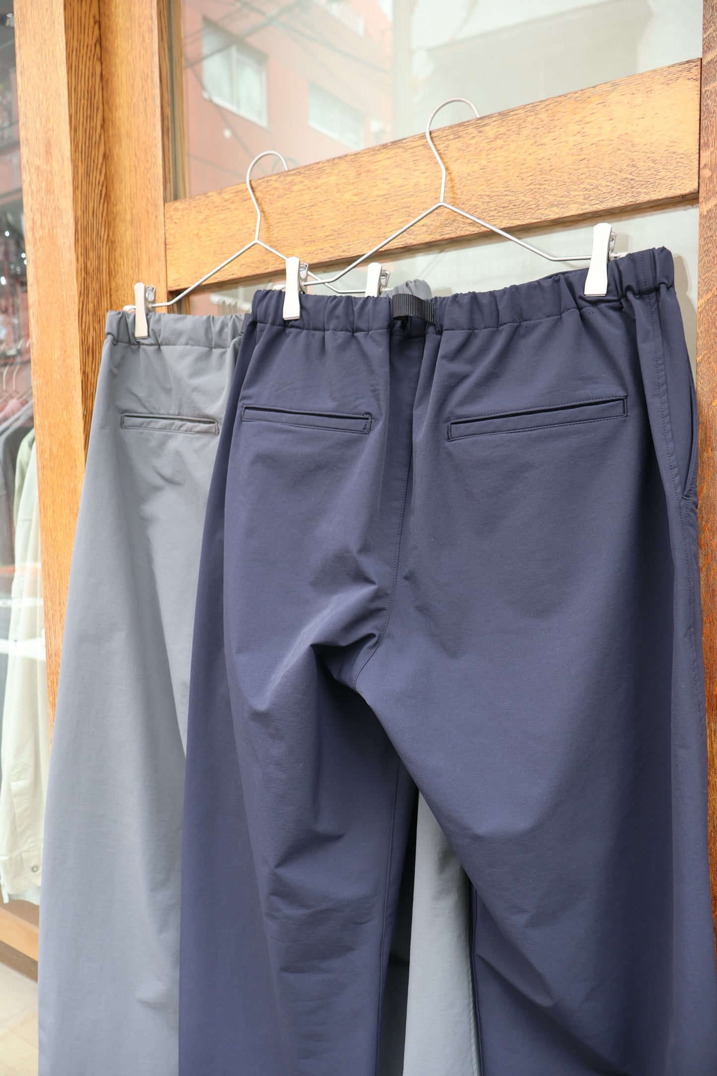 [ BLINK ] W-WEAVE NYLON EASY TROUSERS