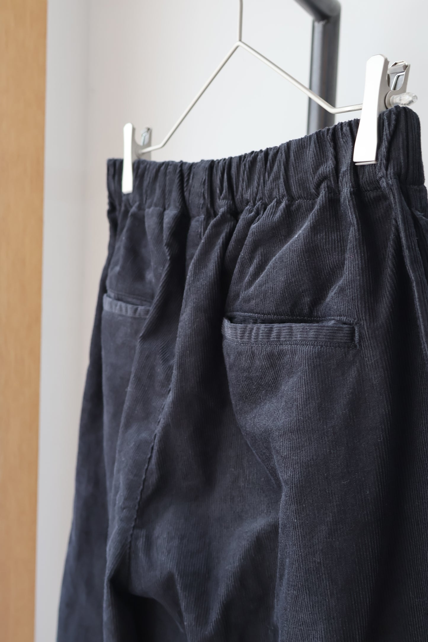 [ BLINK ] CORDUROY EASY TROUSERS