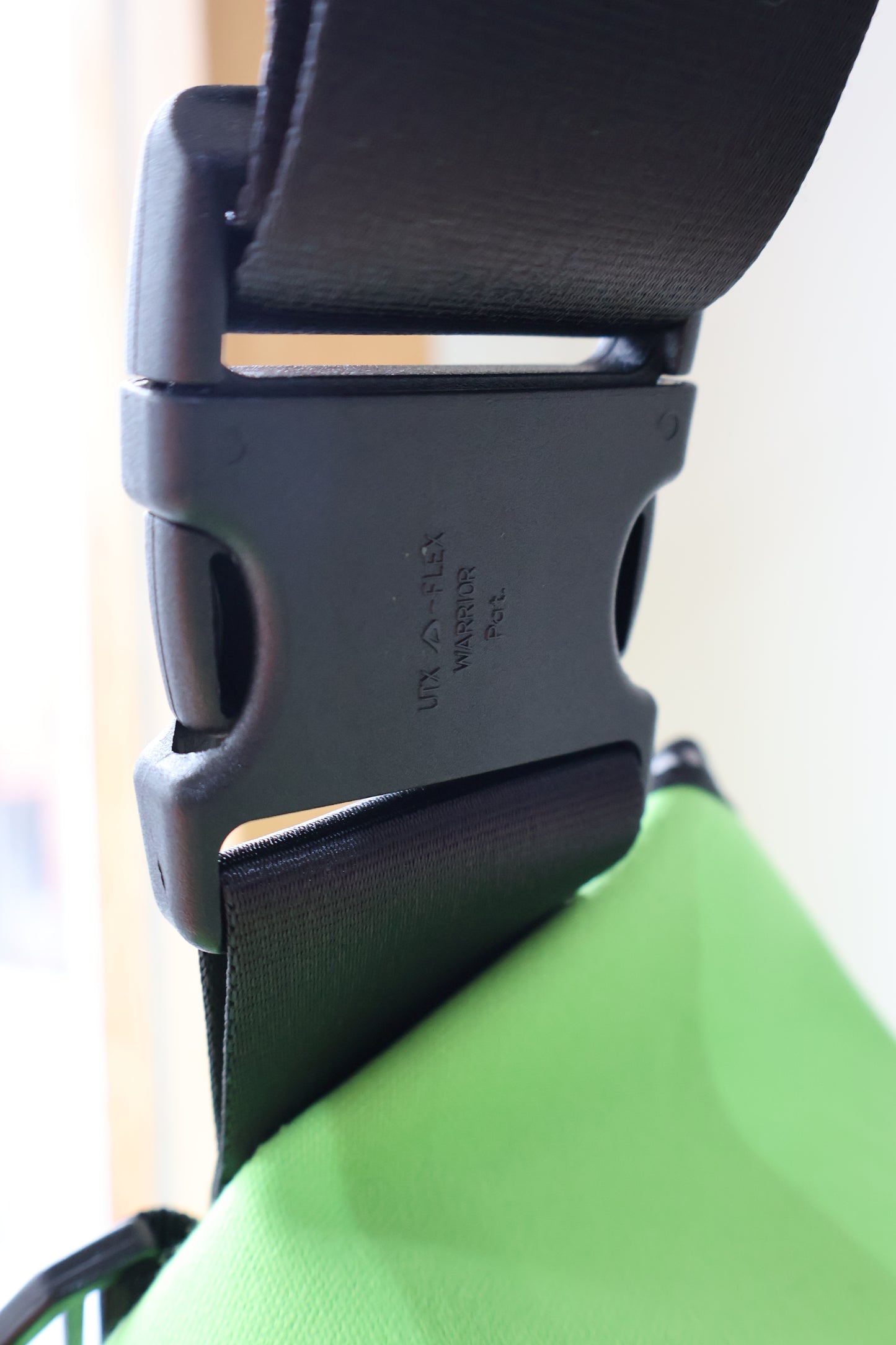 [ BLINK ] CANVAS MESSENGER BAG
