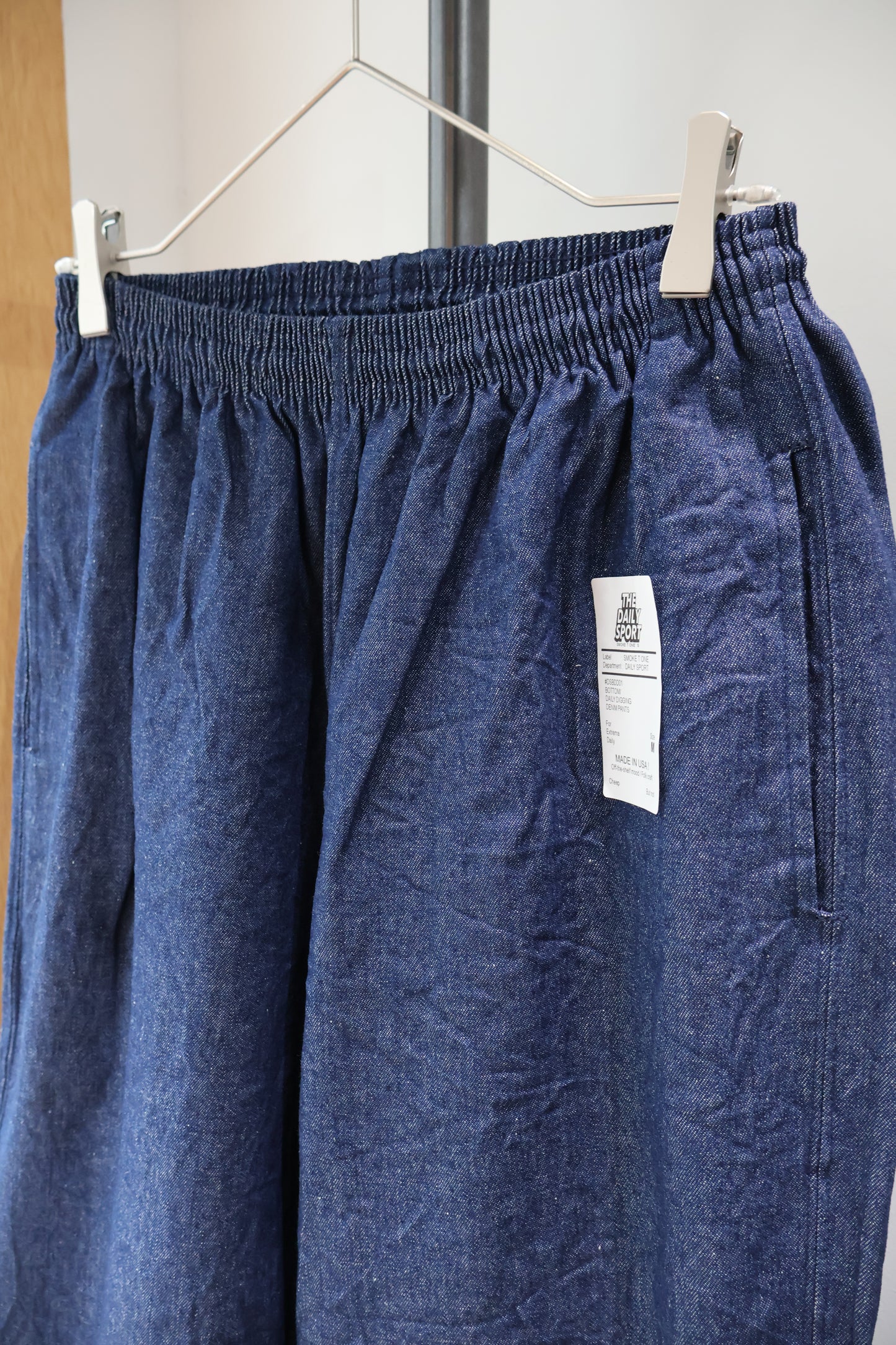[THE DAILY SPORT by SMOKE T ONE]  DAILY DIGGING -DENIM PANTS-