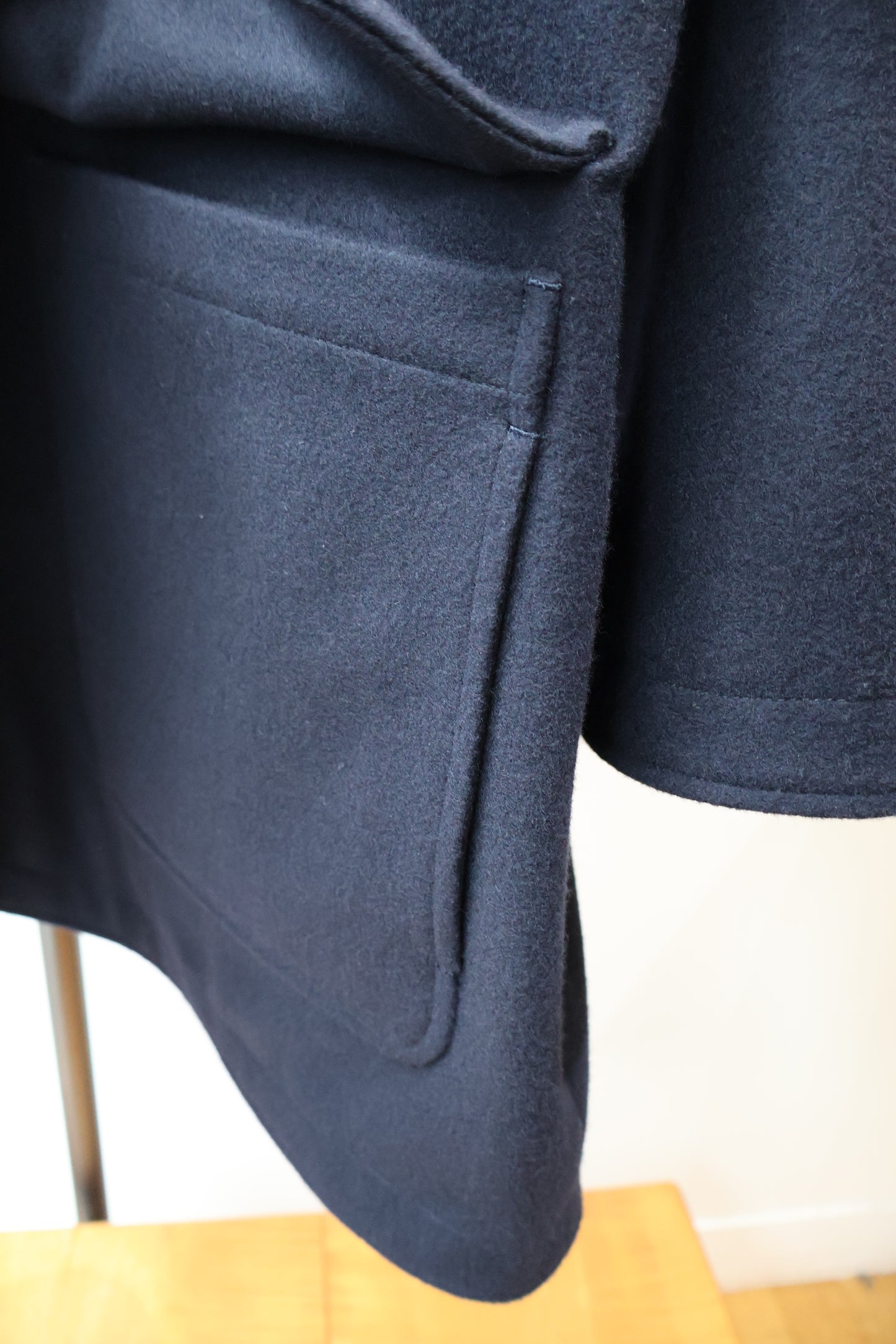 [ BLINK ] REVERSIBLE BENCH COAT