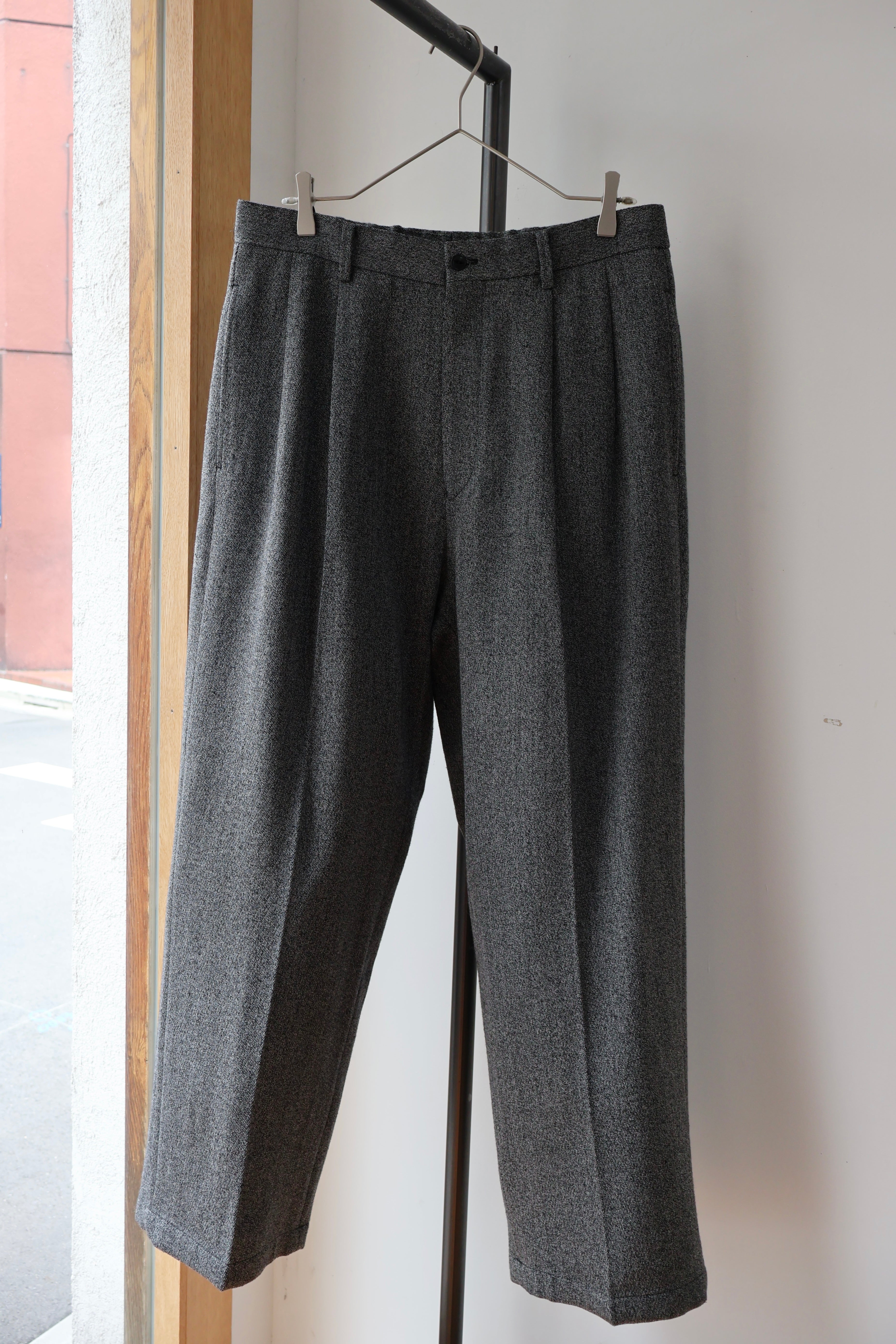 YOKO SAKAMOTO] DOUBLE PLEATED TROUSERS – In part