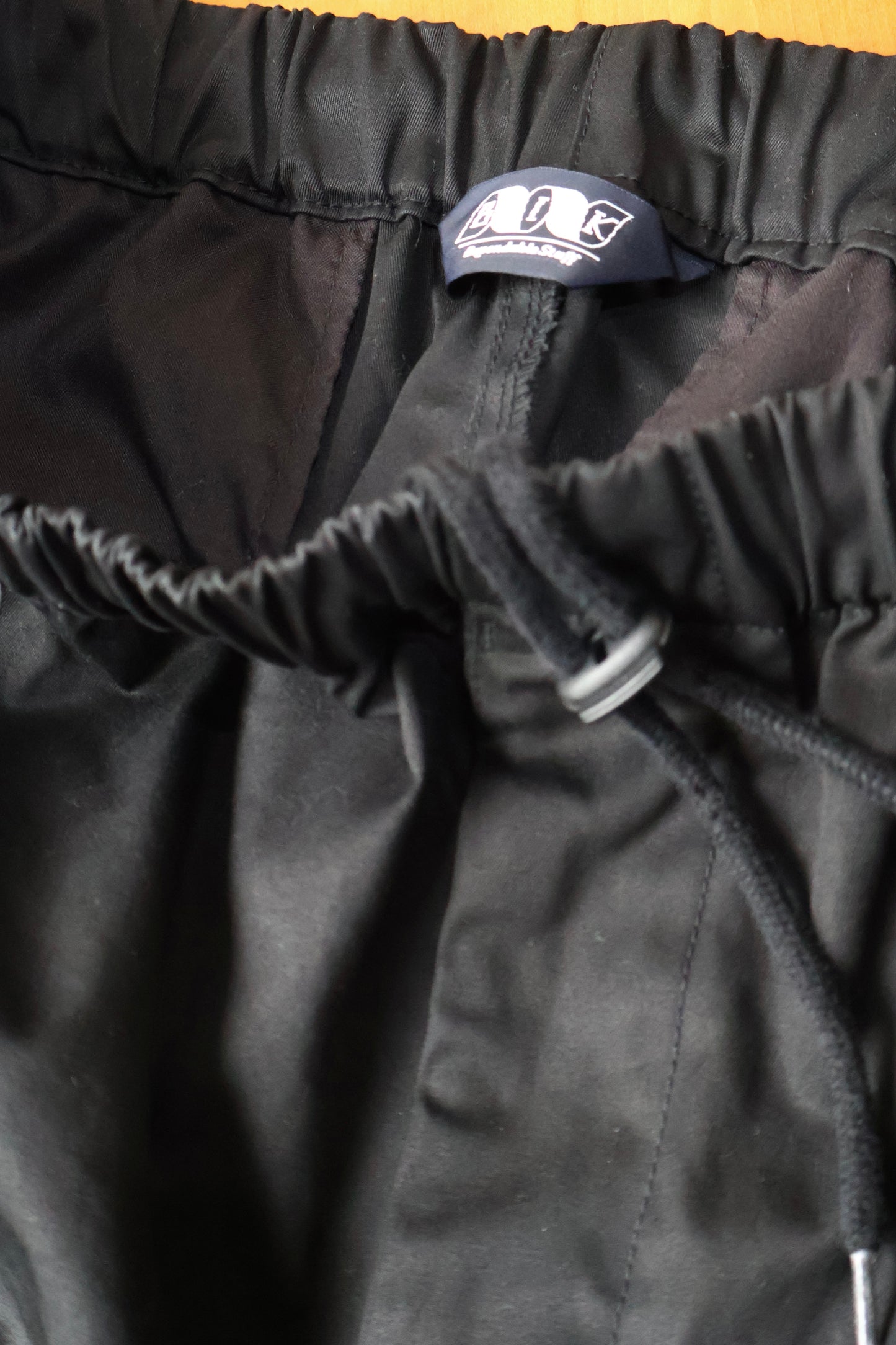 [ BLINK ] COTTON-GABARDINE EASY TROUSERS