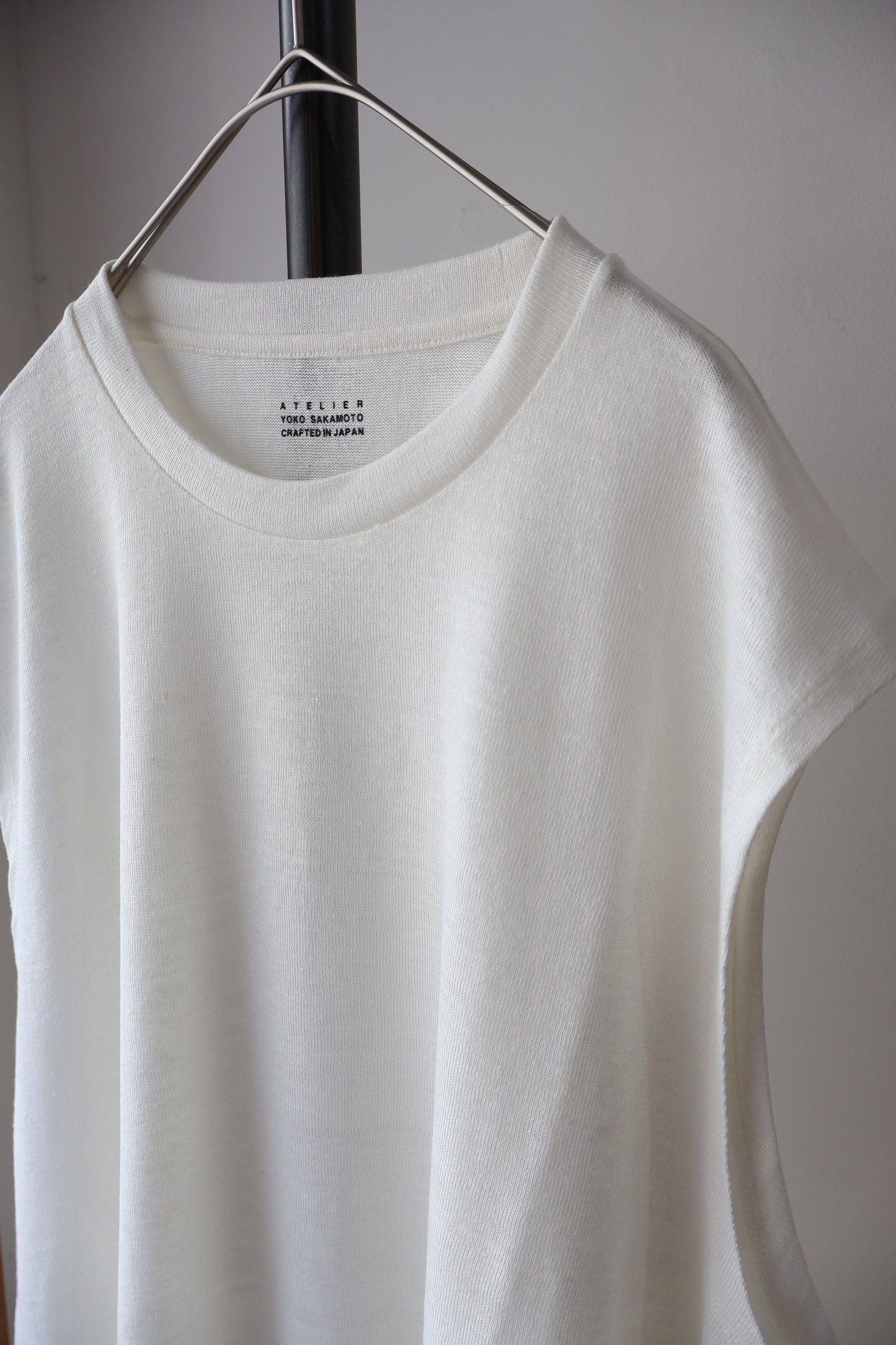 ［YOKO SAKAMOTO] SLEEVELESS TOP