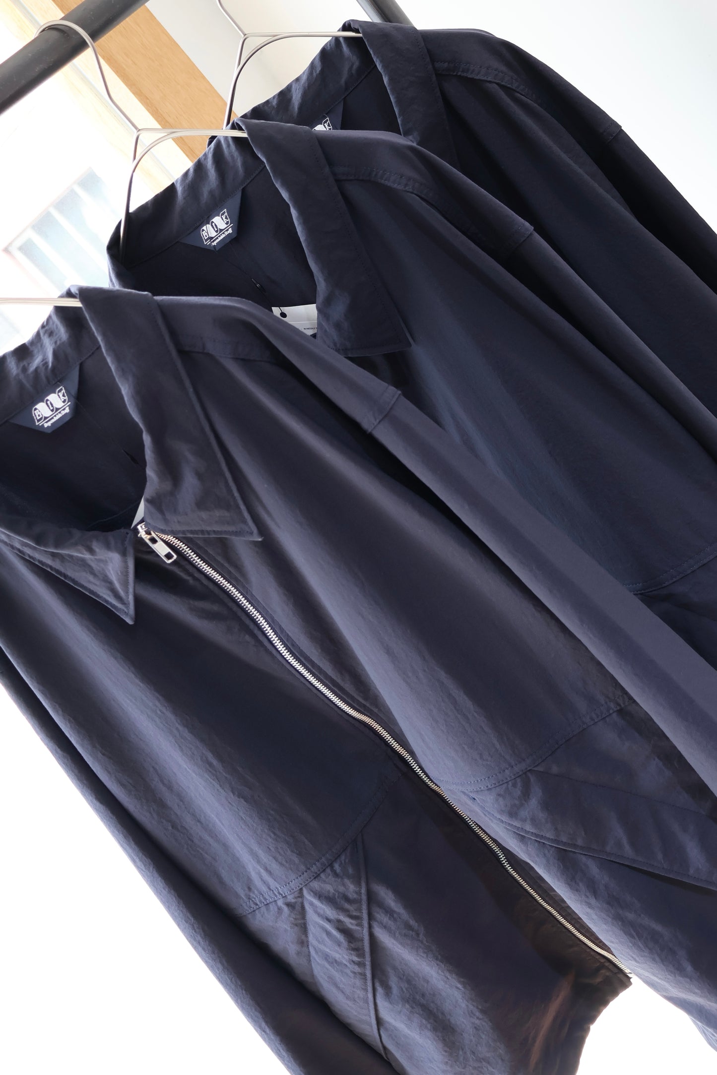 [ BLINK ] W-NEEDLE ZIP BLOUSON