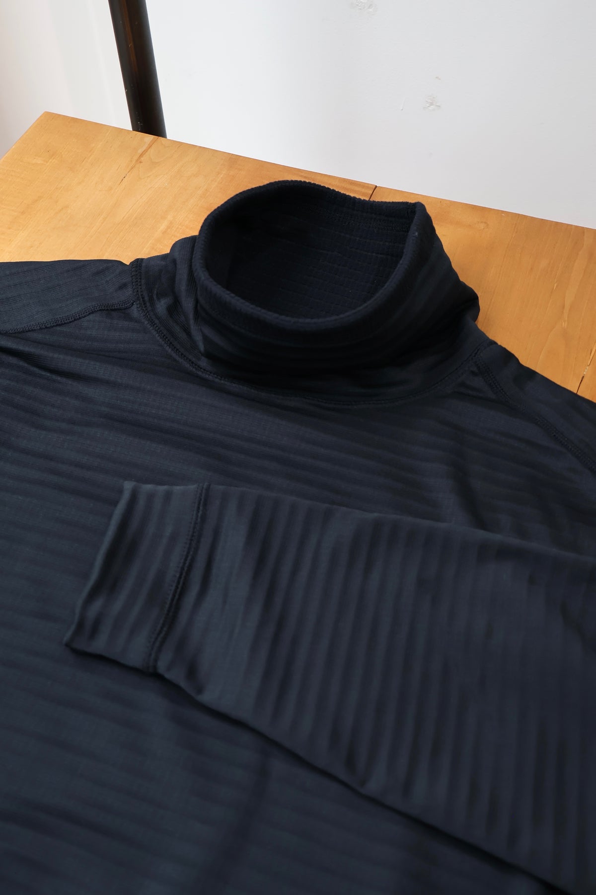 [ BLINK ] POWER GRID HIGH-MOC L/S TEE
