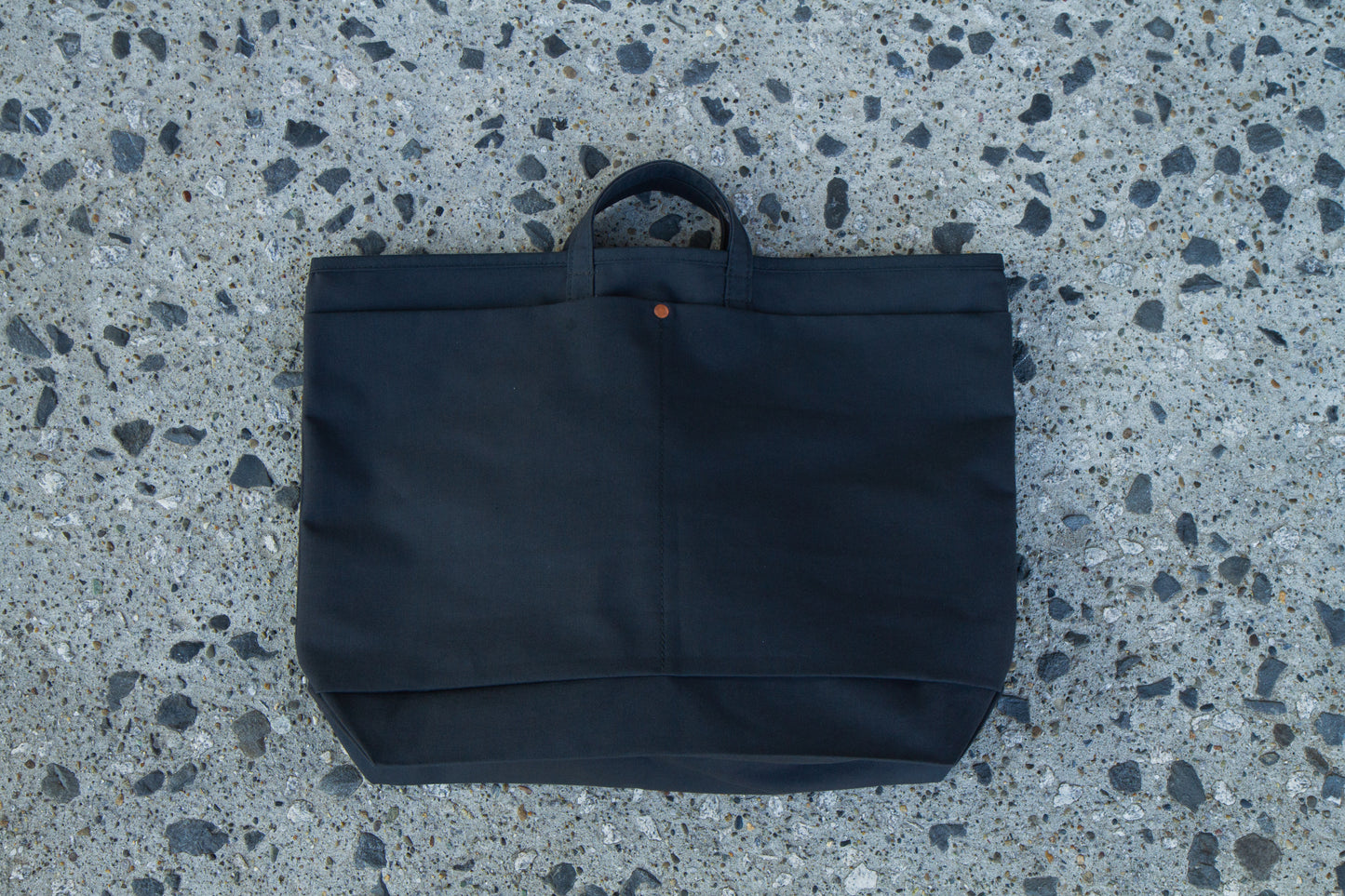 [ This is a(n)×BLINK ] BASE TOTE LARGE