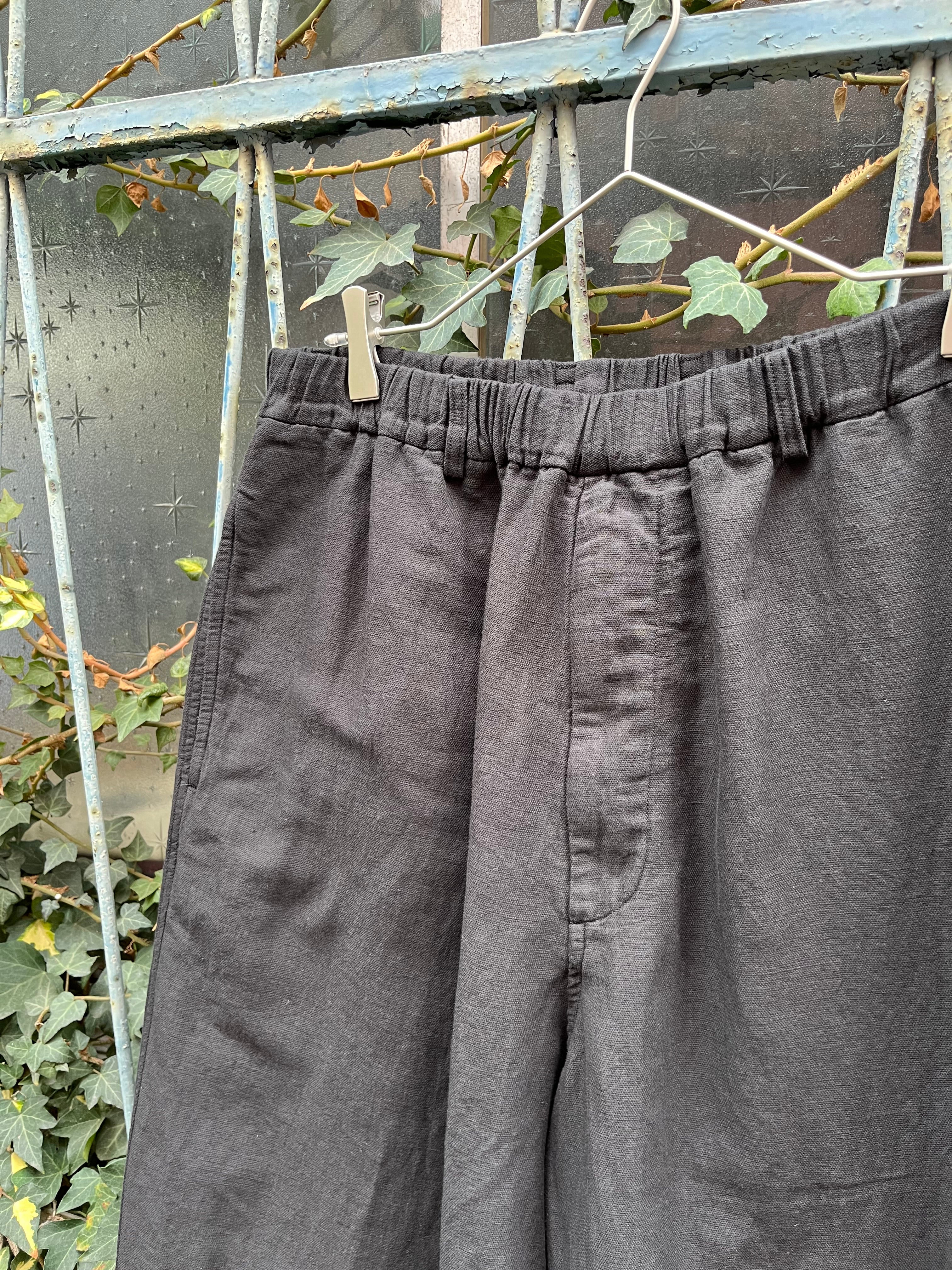 YOKO SAKAMOTO] TAPERED TROUSERS – In part